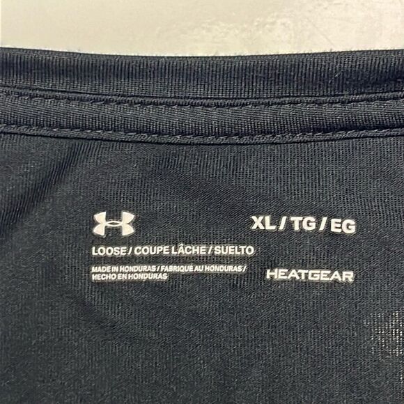 Under Armour Men’s Black w/ Front Logo Short Sleeve Loose HeatGear T-shirt- XL - Picture 10 of 12
